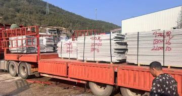 庆阳 芝麻灰花岗岩光面毛板出货日常