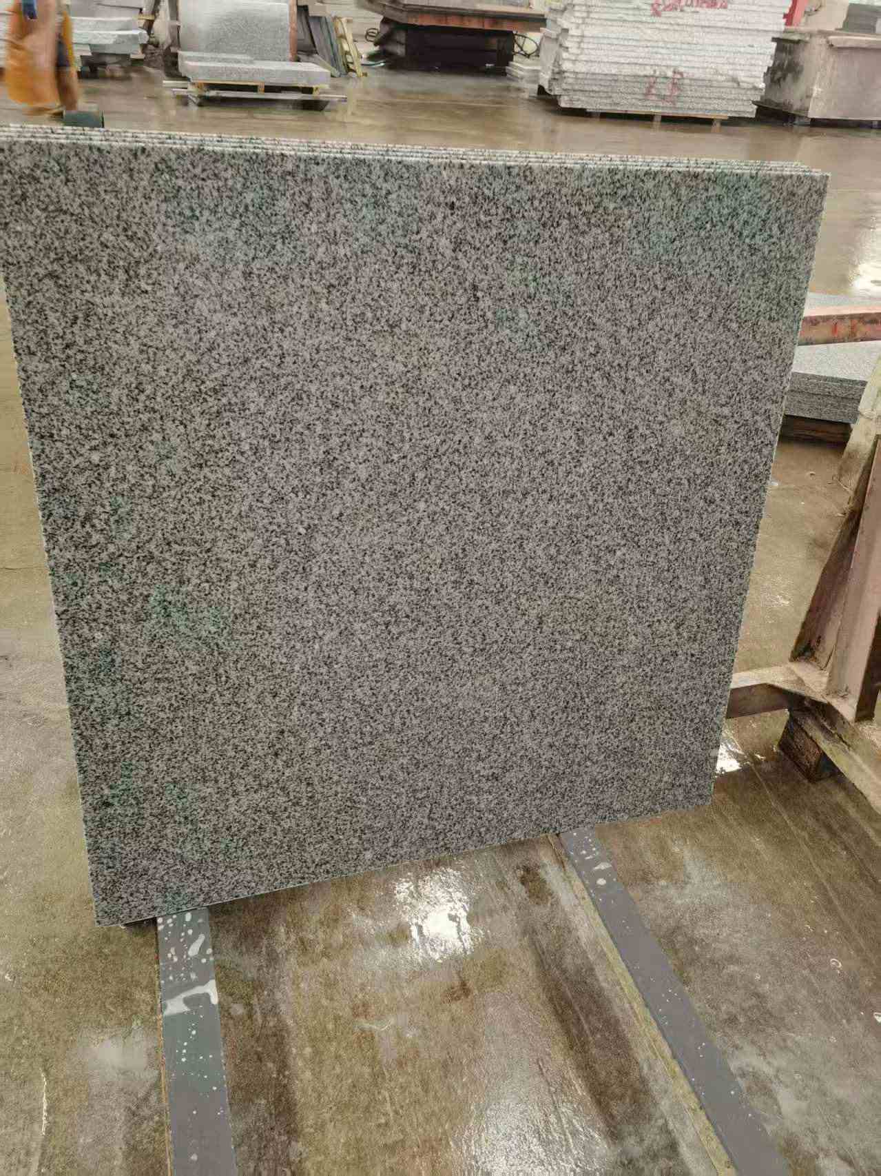 庆阳 芝麻白光面900*900，高地铁标准