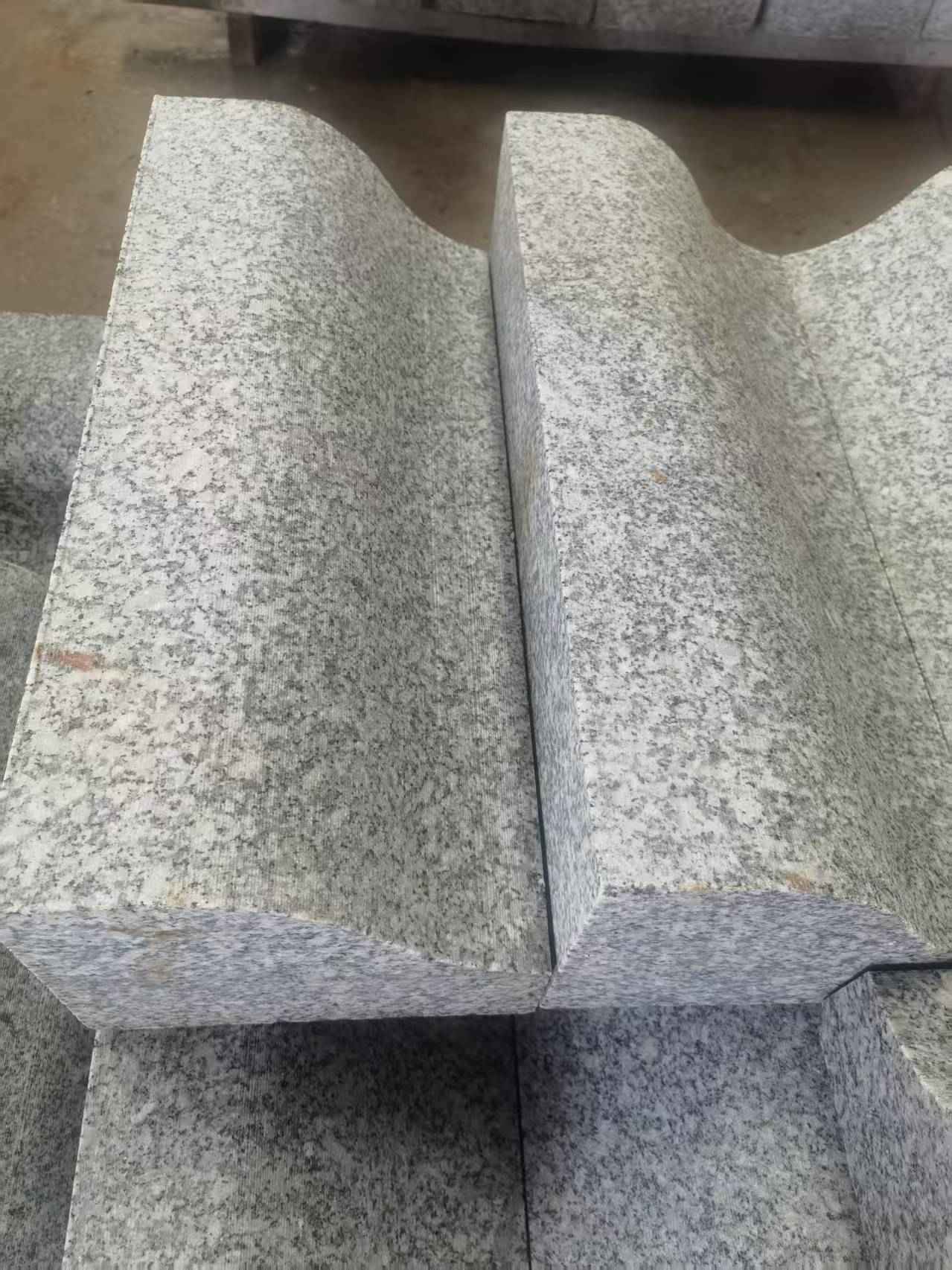 庆阳芙蓉白S型拉丝面路沿石